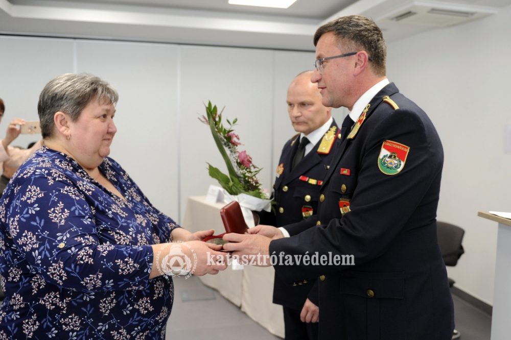 Szalka Zoltánné vehette át a Benke László emlékplakettet