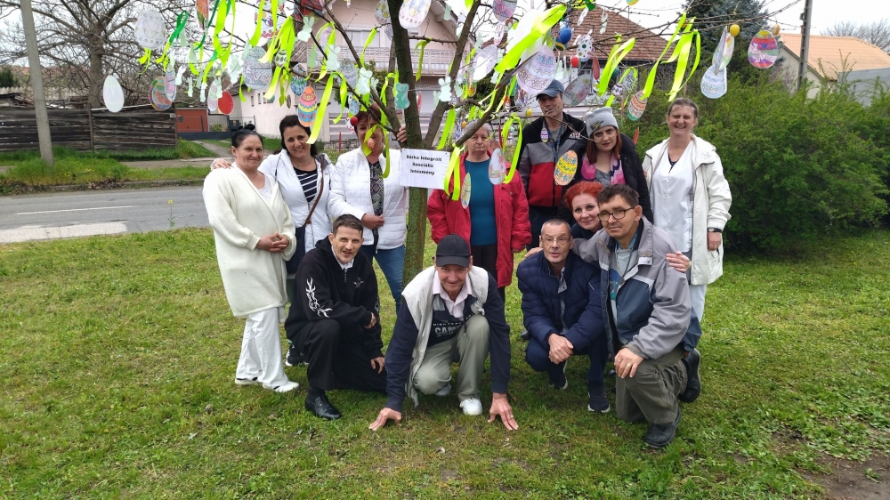 A Bárka nyerte a húsvéti tojásfa szépségversenyt