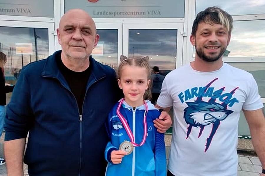 Csikós Bogi ezüstérme Ausztriában