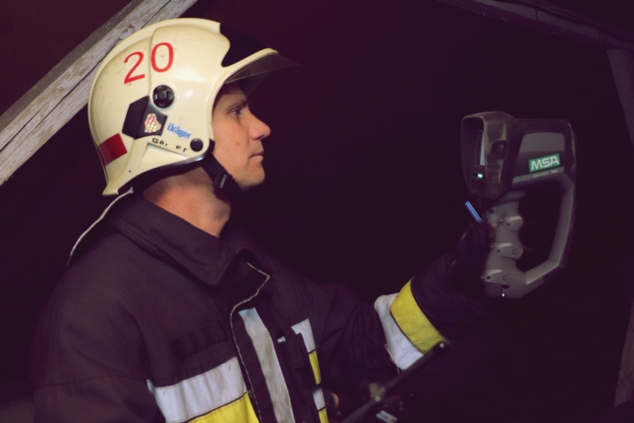 Tűzoltósági tanácsos lett Orbán Balázs alezredes