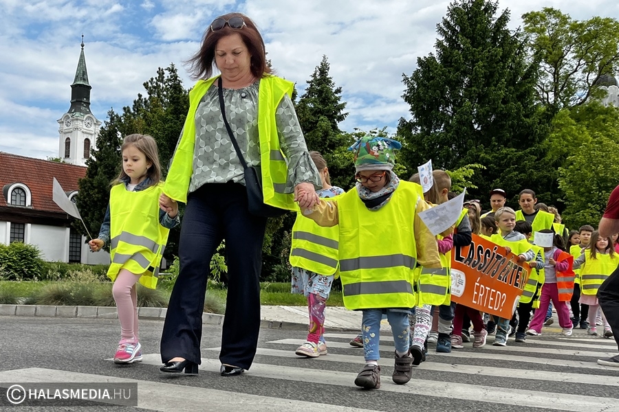 (►) A Gólyafészek Óvoda Szívecske csoportja is tett a közlekedési kultúráért (galéria)
