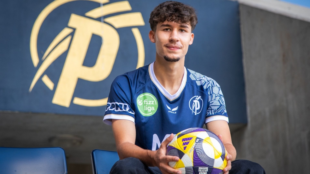 Kern Marci hazatért