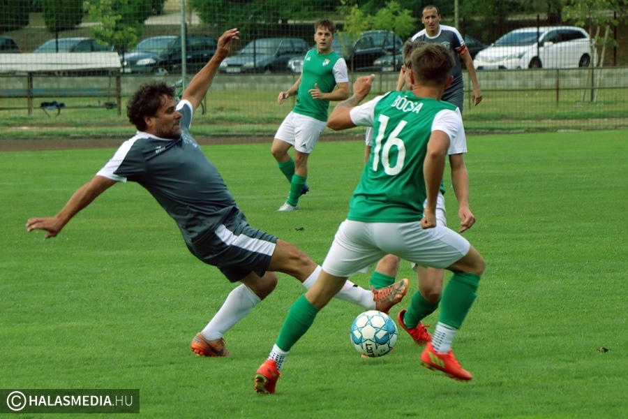 (►) Kiesett a KFC a vármegyei kupából (galéria)