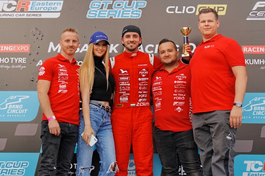 Csuti Zoltán: futamgyőzelem, és dobogós hely Brno-ban