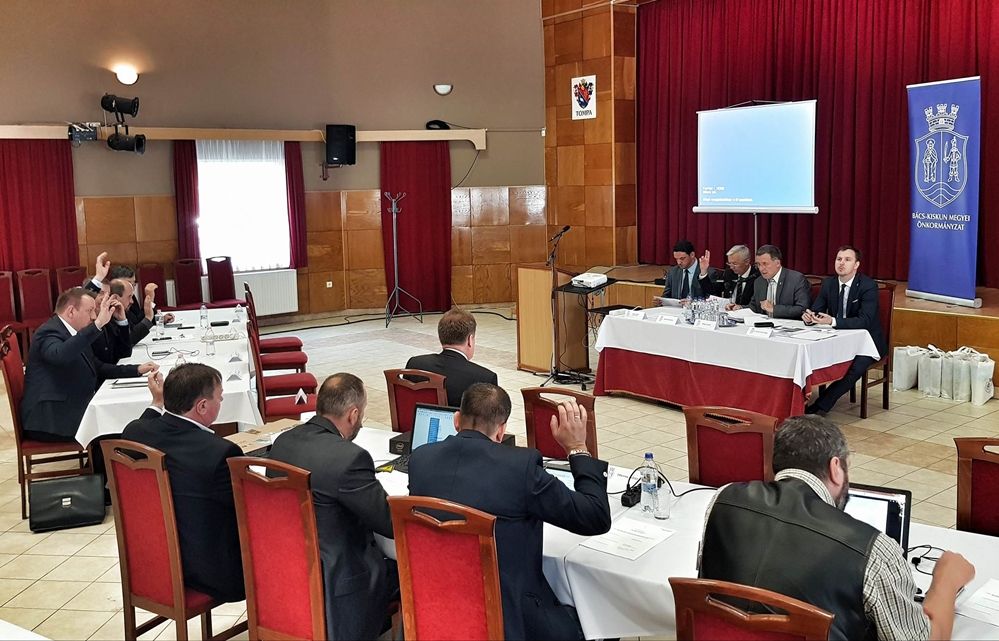 Tompa adott otthont a megyei közgyűlésnek 