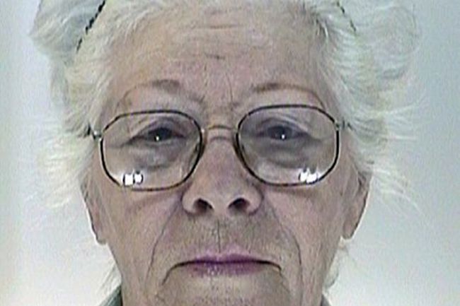 Halason látták Julika nénit