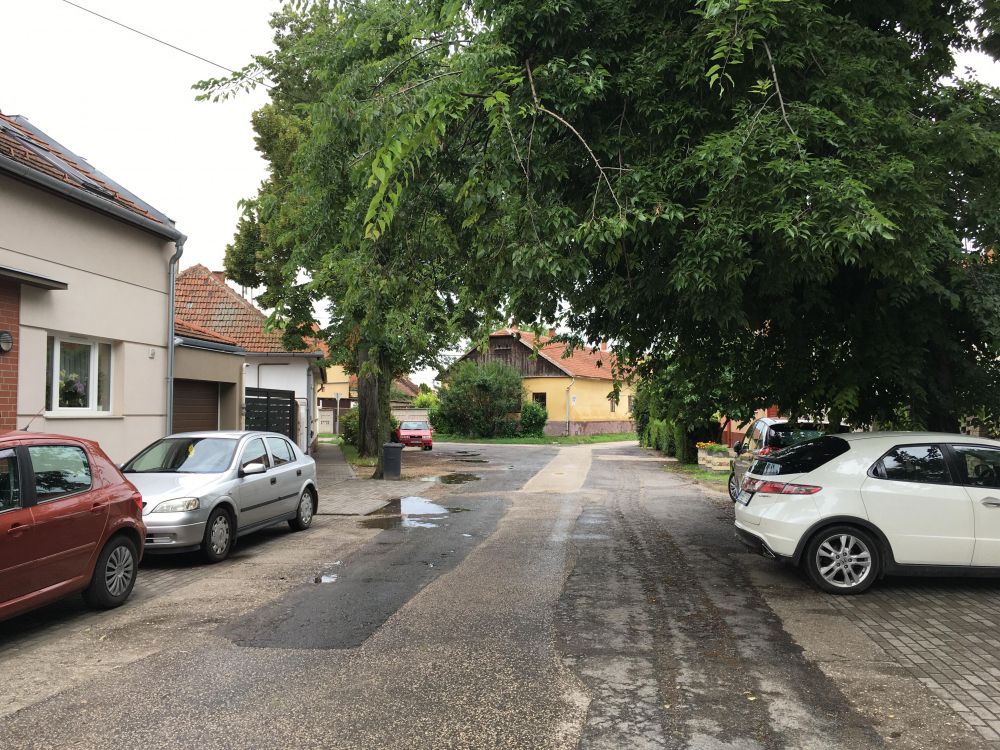 Útfelbontás, vízhiány 