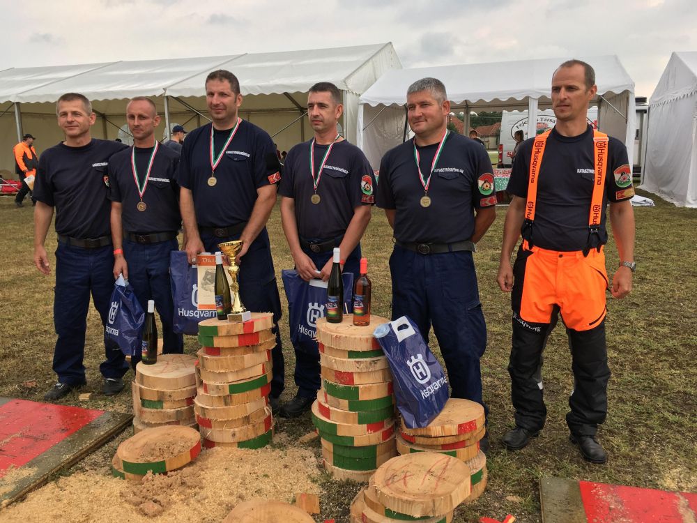 Halasi bronzérem a tűzoltó favágóversenyen