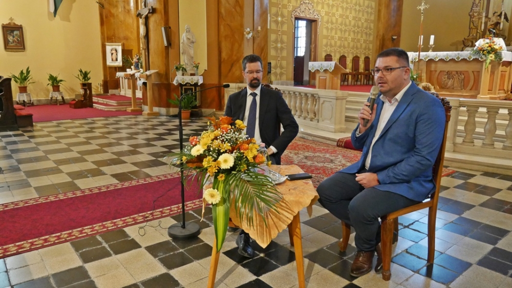 Közel a Szentatyához- vatikáni tapasztalatok