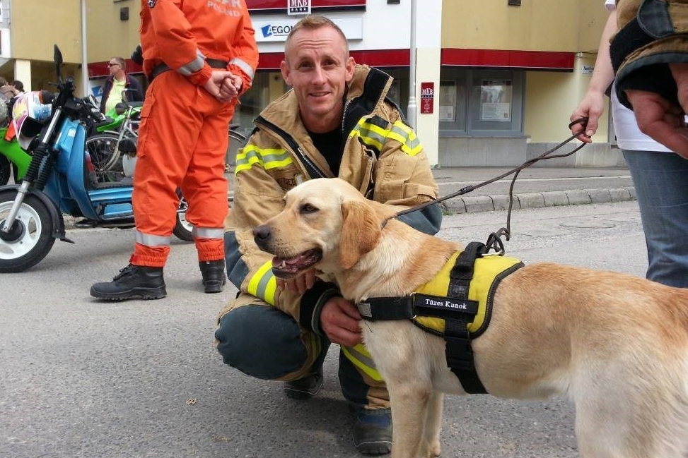 Hősies Helytállásért elismerést kapott Bognár Zsolt tűzoltó