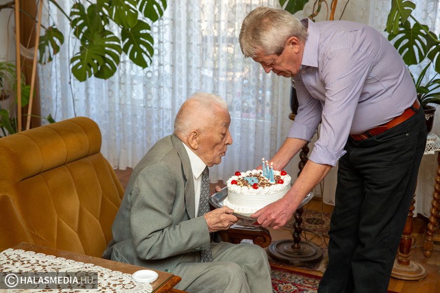Századik születésnapját ünnepelte Vastag Sándor