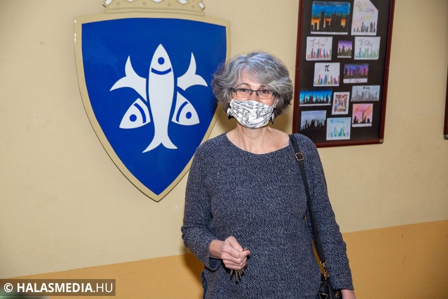 Az új világ játékossá tesz