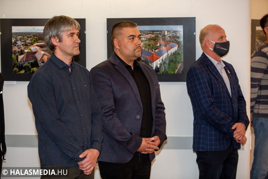 Képes üdvözlet madártávlatból (galéria)