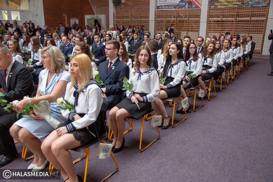 (►) Örömteli és megható pillanatok a bibós ballagáson