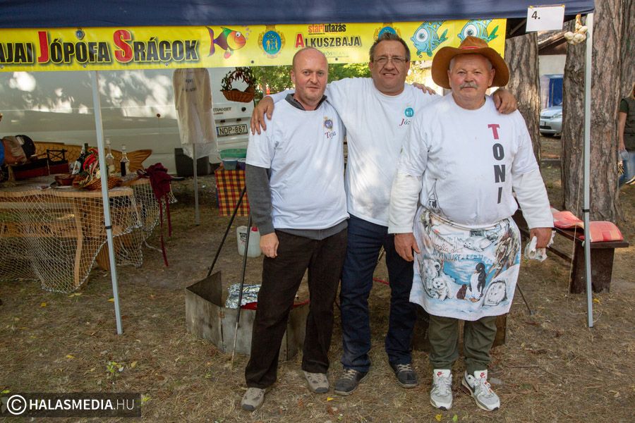 Tóni és barátai győztek a Burgonyás Ételek Főzőversenyén (galéria)