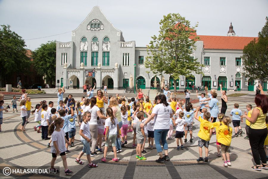 Mindenki sportol – ovis torna a főtéren (galéria)