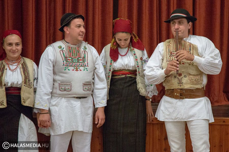 Gyimesi est Halas szívében