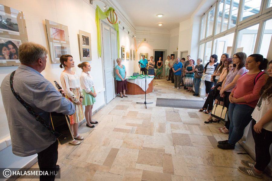 Párban (galériával)