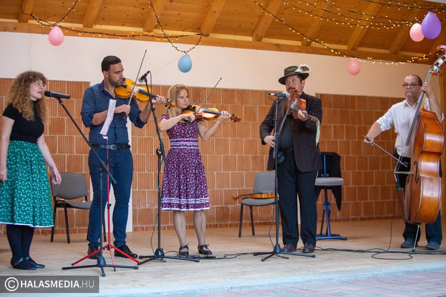 Nyáresti folk a Bácska Bandával