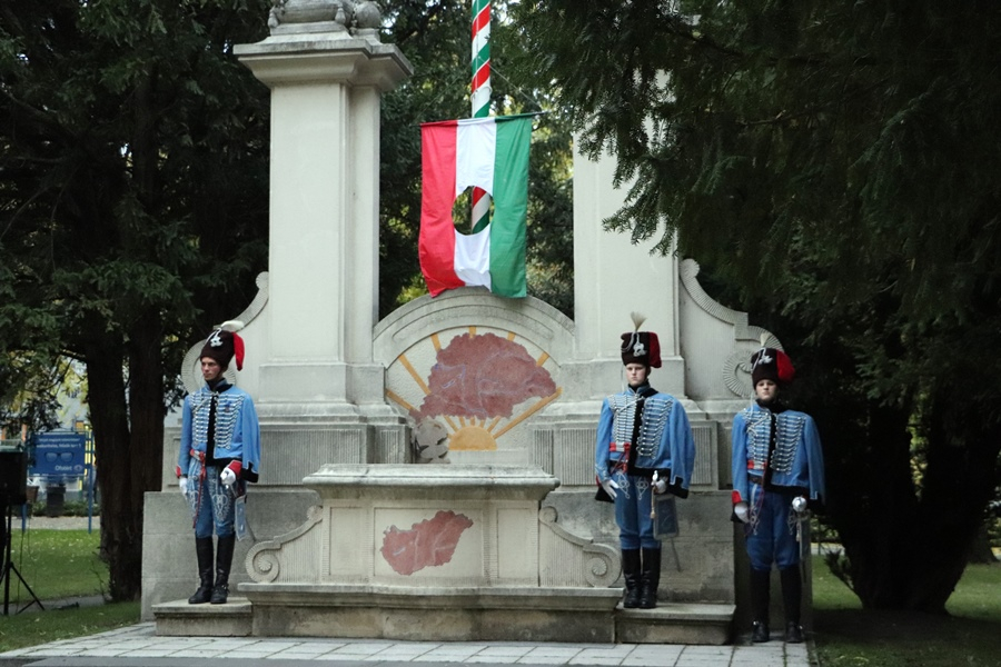 Az ’56-os áldozatokra emlékeztek