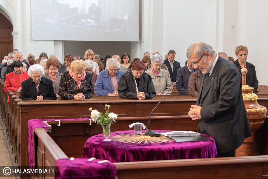 25 éve kapta vissza a református egyház a Szilády-gimnáziumot