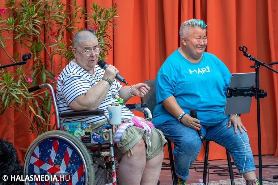 Kuplézgattak, sztorizgattak…