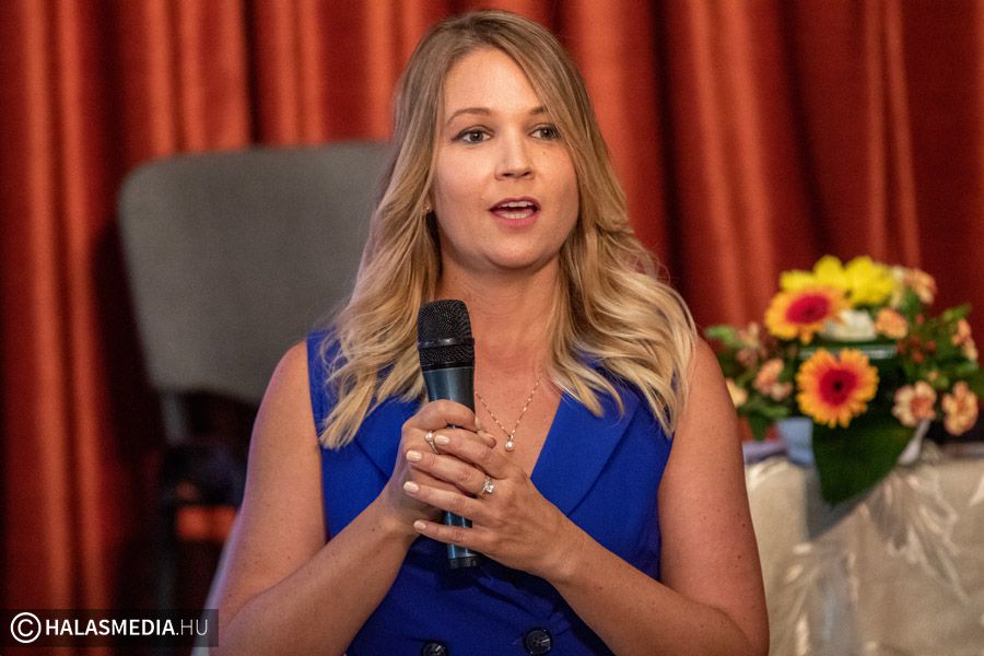 Vírusra fókuszálva