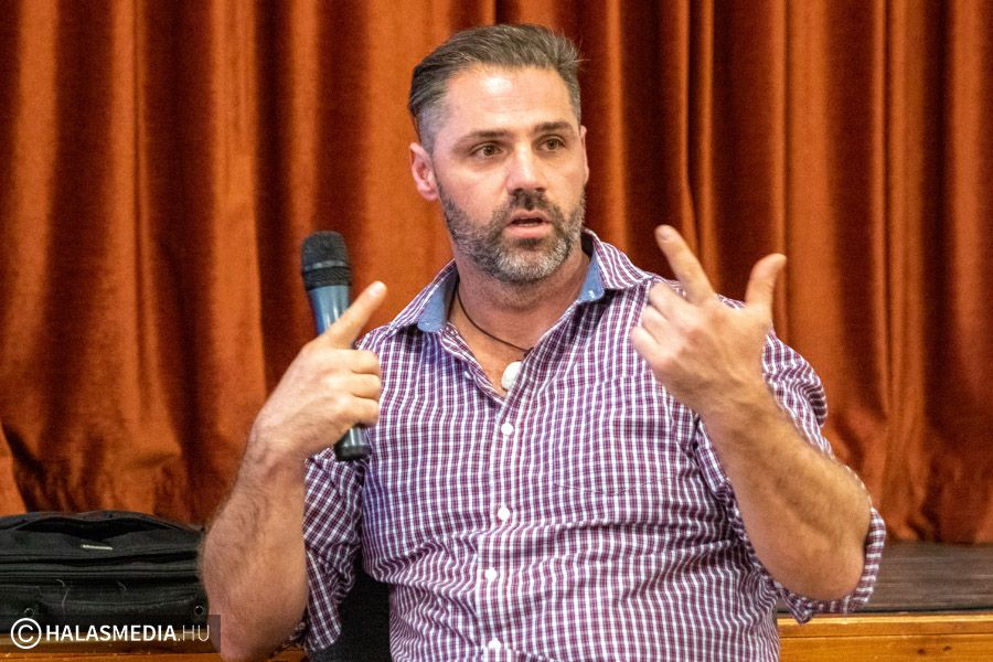 Szabó Tamás: El kell indulni a világban! (galéria)