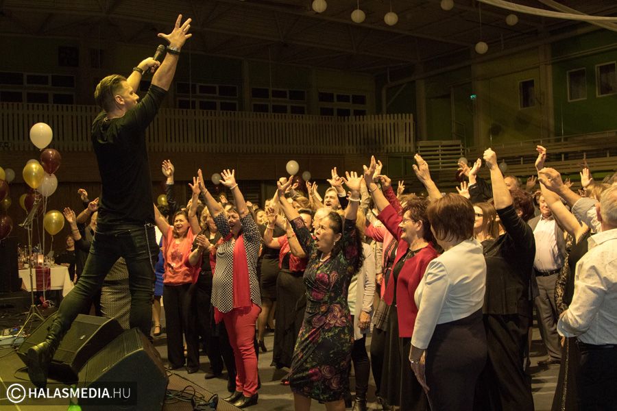 Így telt az I. Kiskunhalasi Semmelweis Bál (galéria)