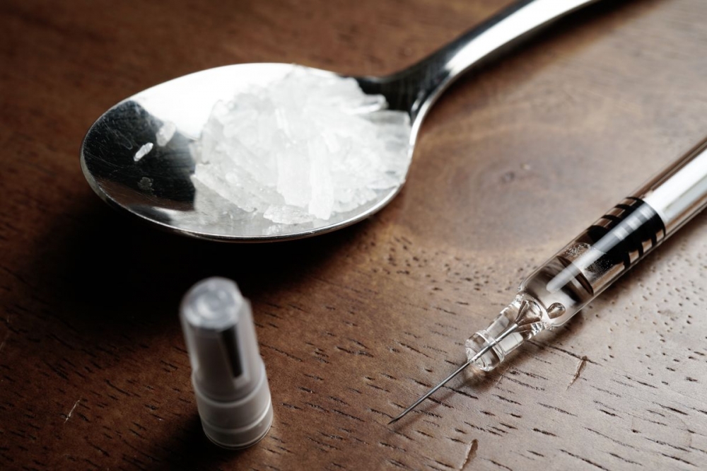 (►) Újabb jánoshalmi dílernőt ébresztettek, és vittek el a kommandósok