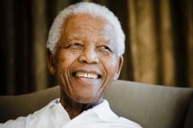 Elhunyt Mandela