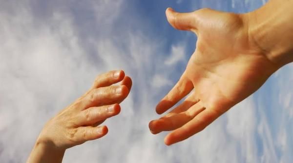 Segítsünk a családnak, hogy újjáépítsék otthonukat!