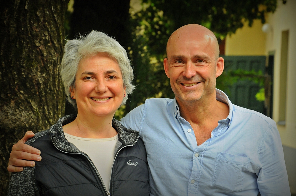 Necces témák bátor közönségnek