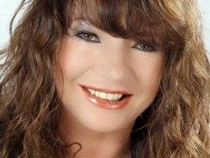 (►) Cini jó bulit ígér