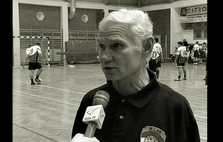 Elhunyt Csermák János