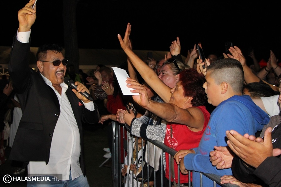 Hagyományőrzés nagy bulival