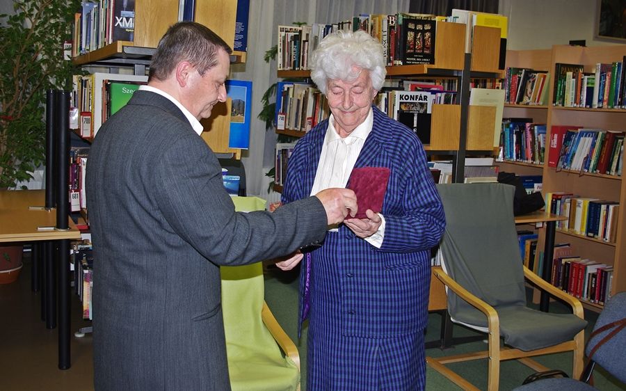 Diákjai a mai napig hálásak neki