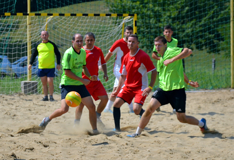 Ez igen! Ezüstérmes a tűzoltó focicsapat