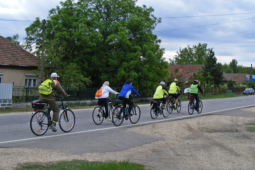 Szabadka-Kiskunhalas túra alapkő letétellel, barátságokkal