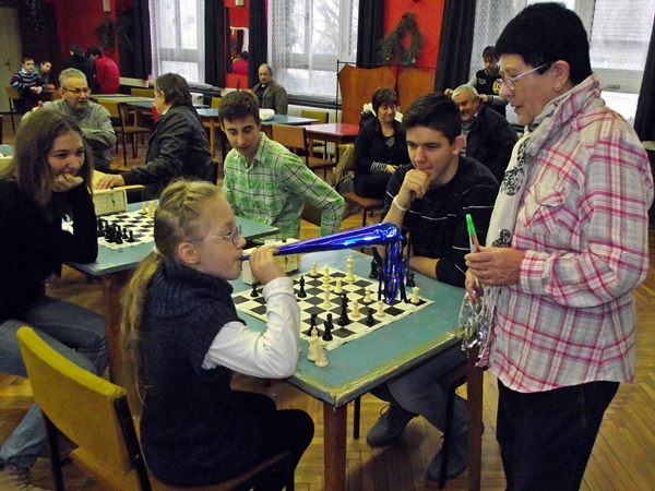 Újév:sakk és matt