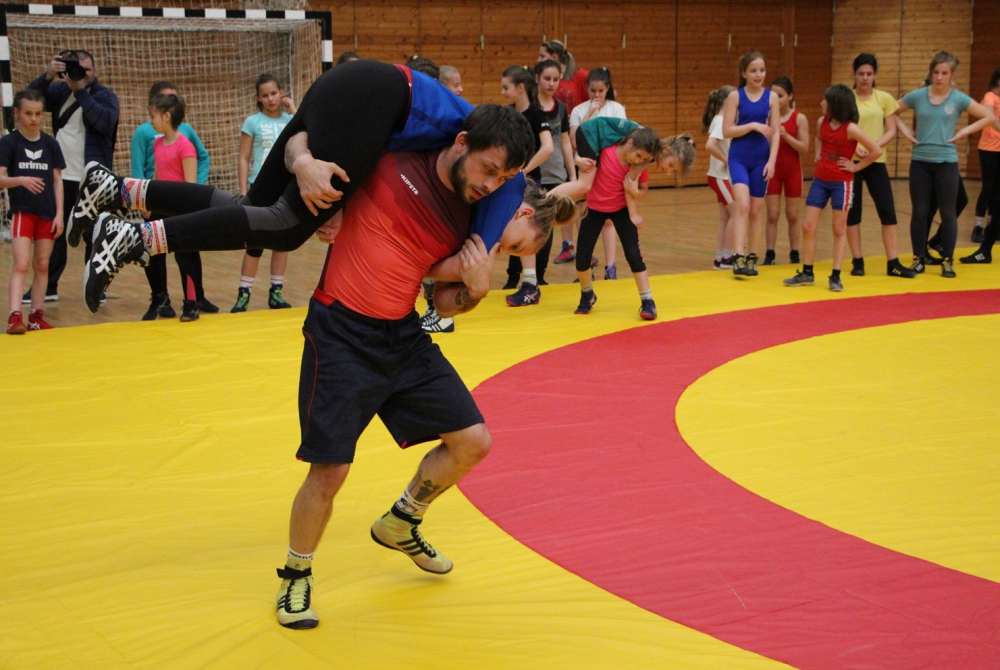 Országos birkózó edzőtábor Halason