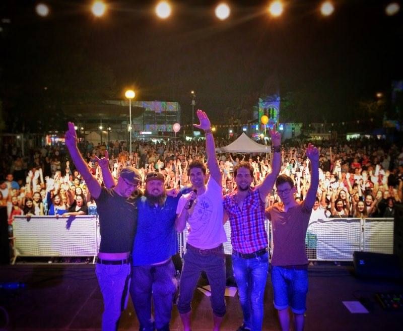 Buli van a főtéren! (folyamatosan frissül)