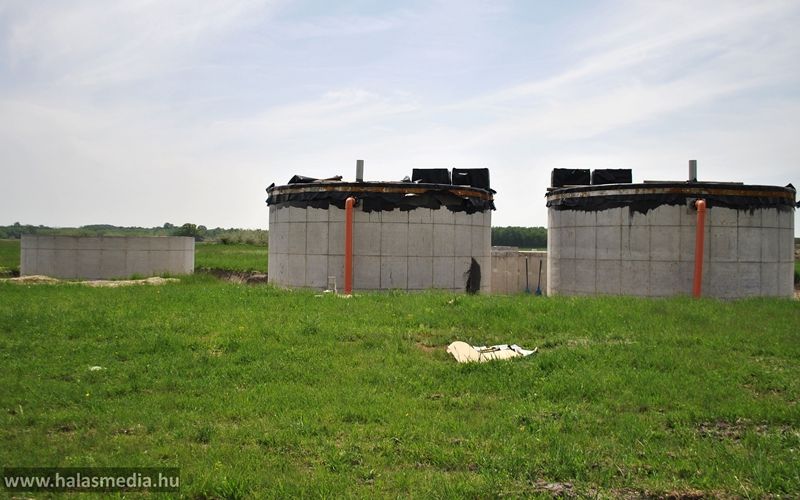 (►) Új vízmű épül Fehértón