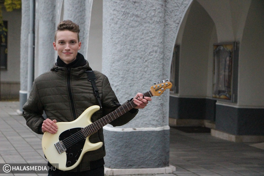 Minden megkeresés megtiszteltetés