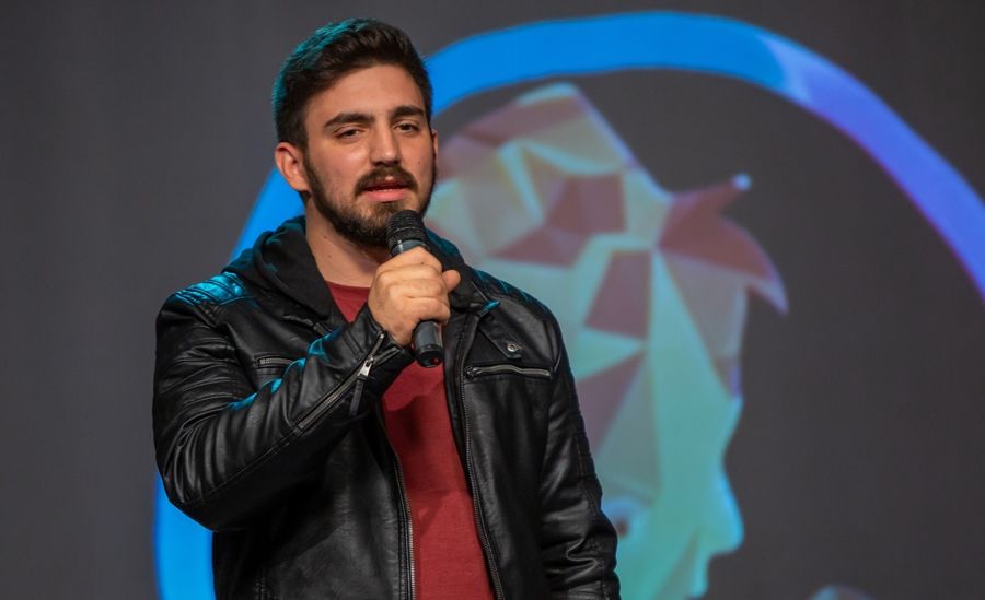 (►) Édesapjának énekelt, top9-be került