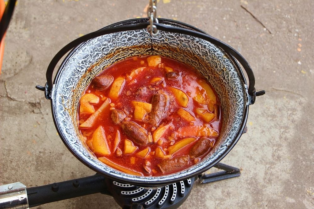 Kezdjünk bográcsozni!