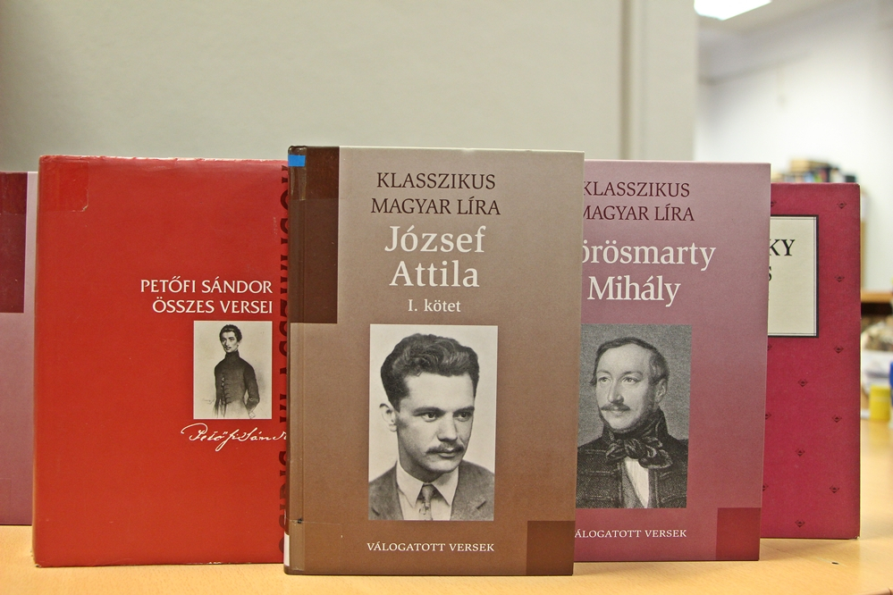 Költészet napja előtt