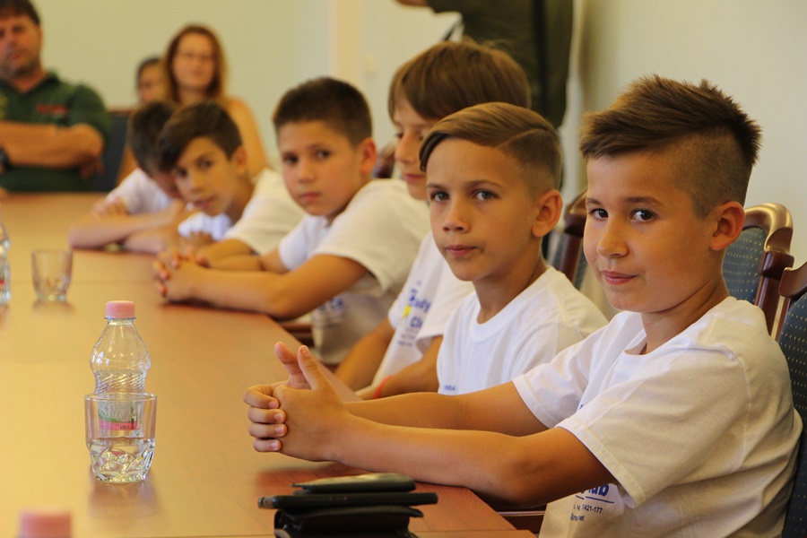 Az RFC bajnokcsapatát köszöntötték (galériával)