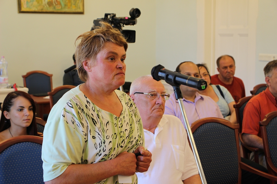 Hárman a közmeghallgatáson