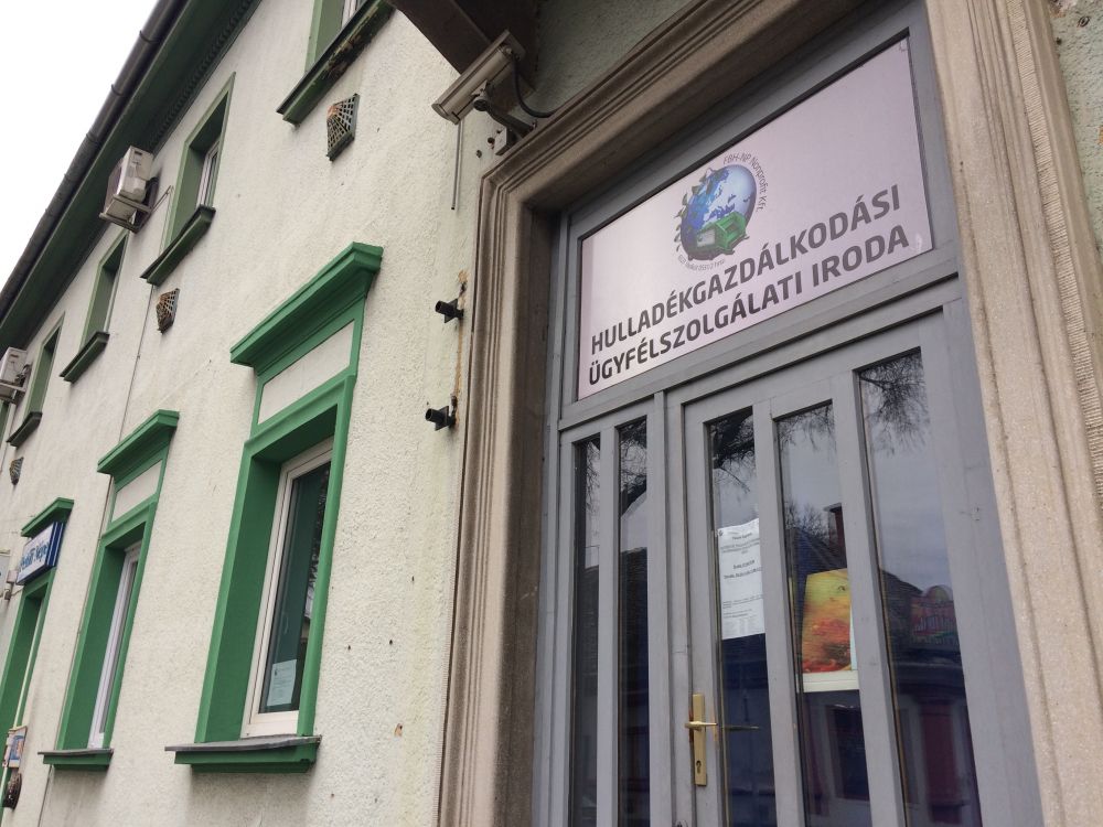 Sorra szüntetik meg a személyes ügyfélfogadást